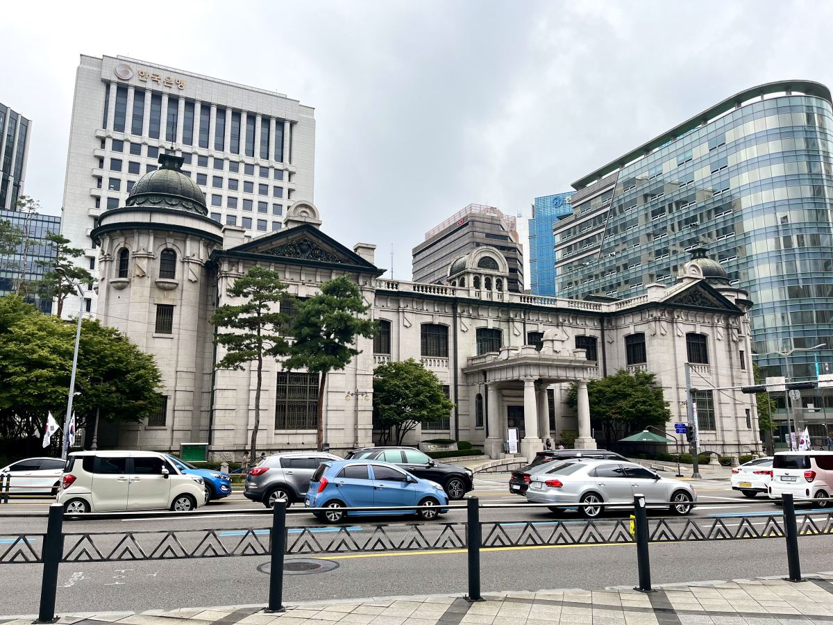 한은 22일 금리 결정, 연 3% 동결 무게